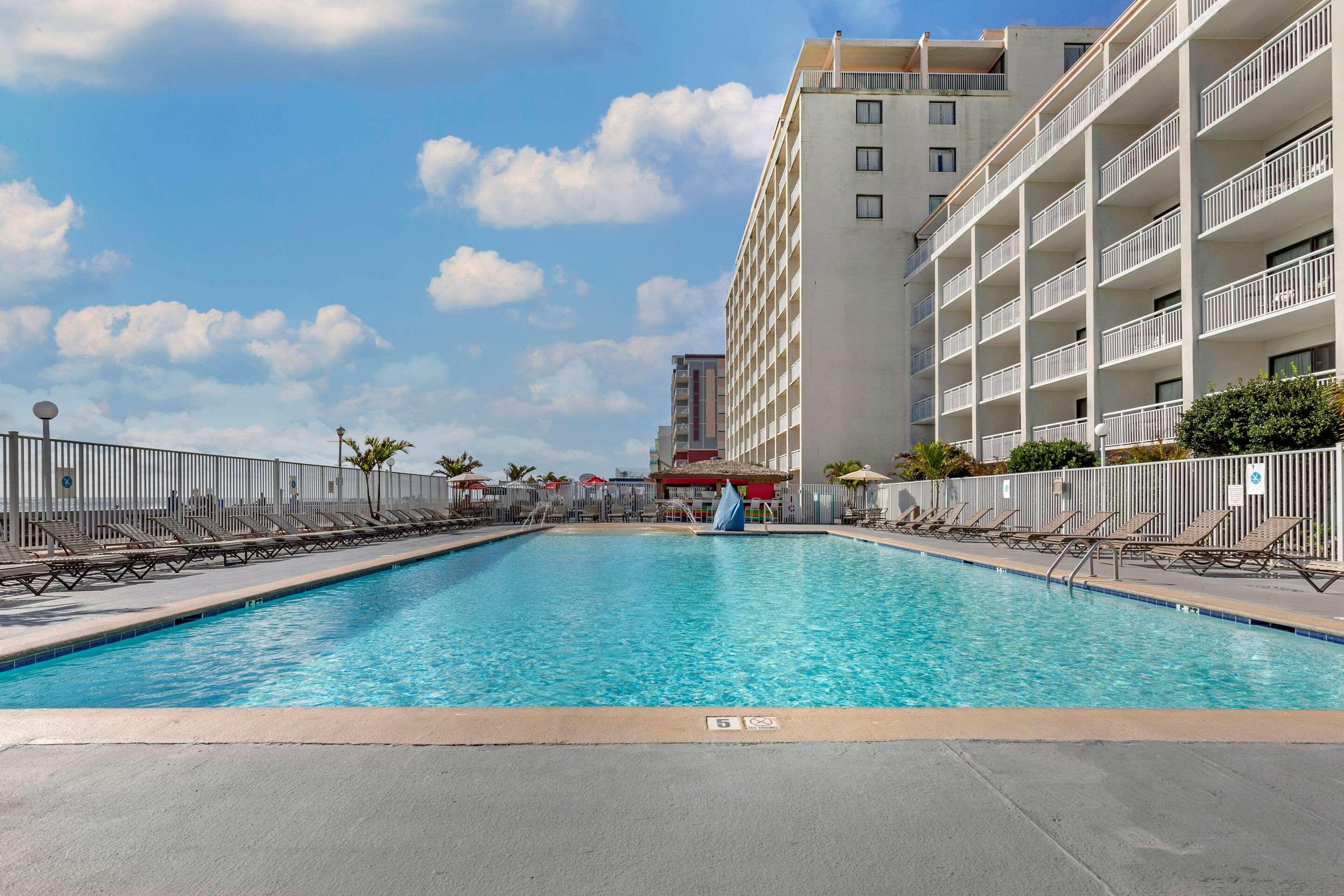 Quality Inn Boardwalk Ocean City Exteriör bild